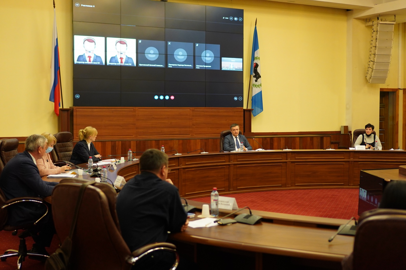 Эффективность деятельности Фонда развития промышленности Иркутской области обсудили сегодня, 28 января, в Правительстве региона.